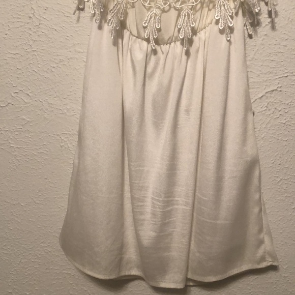 Beautiful ivory/white strapless party dress - Picture 7 of 7